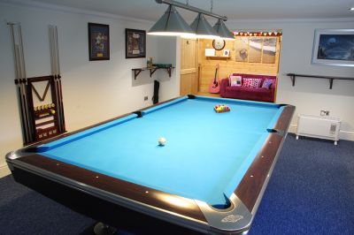 pool-room.jpg