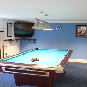 American-pool-suite